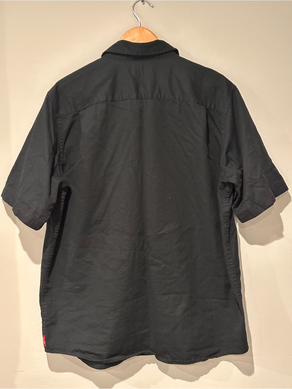 Wrangler Black Short-Sleeve Casual Button-Down Shirt - Picture 5 of 7